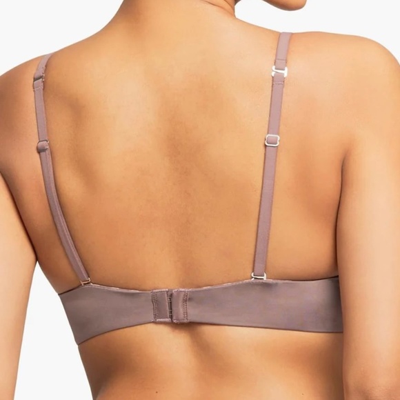 Montelle Intimates Wire-Free Multi-Way Straps T-Shirt Bra 36D - Picture 6 of 15